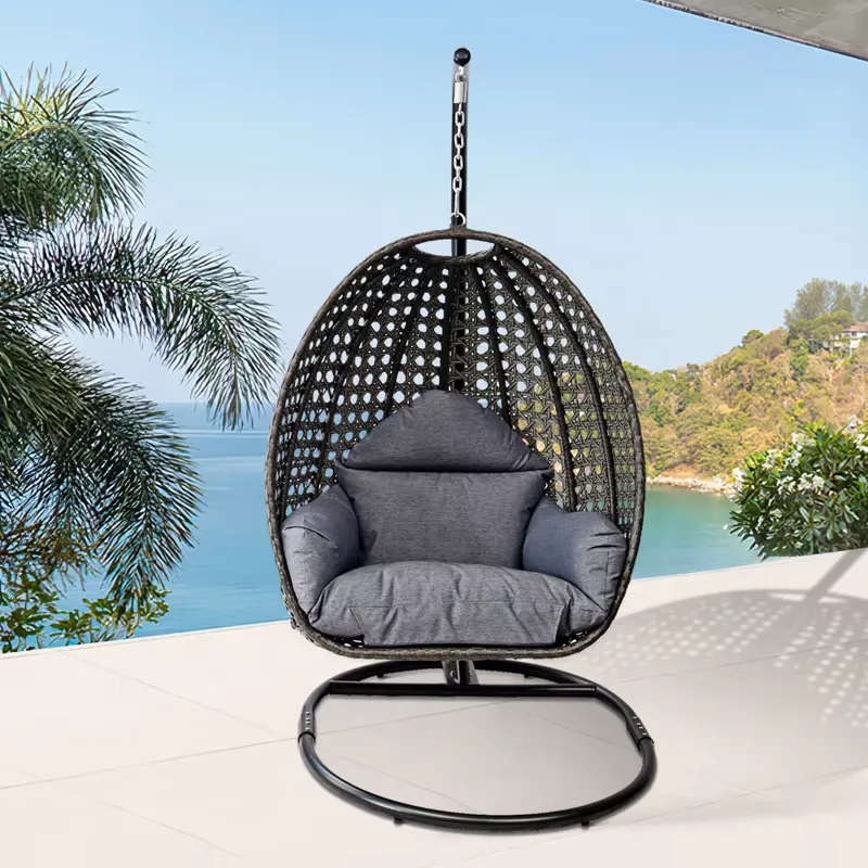 Hanging Egg Chair - Sillón Colgante de Mimbre con Forma